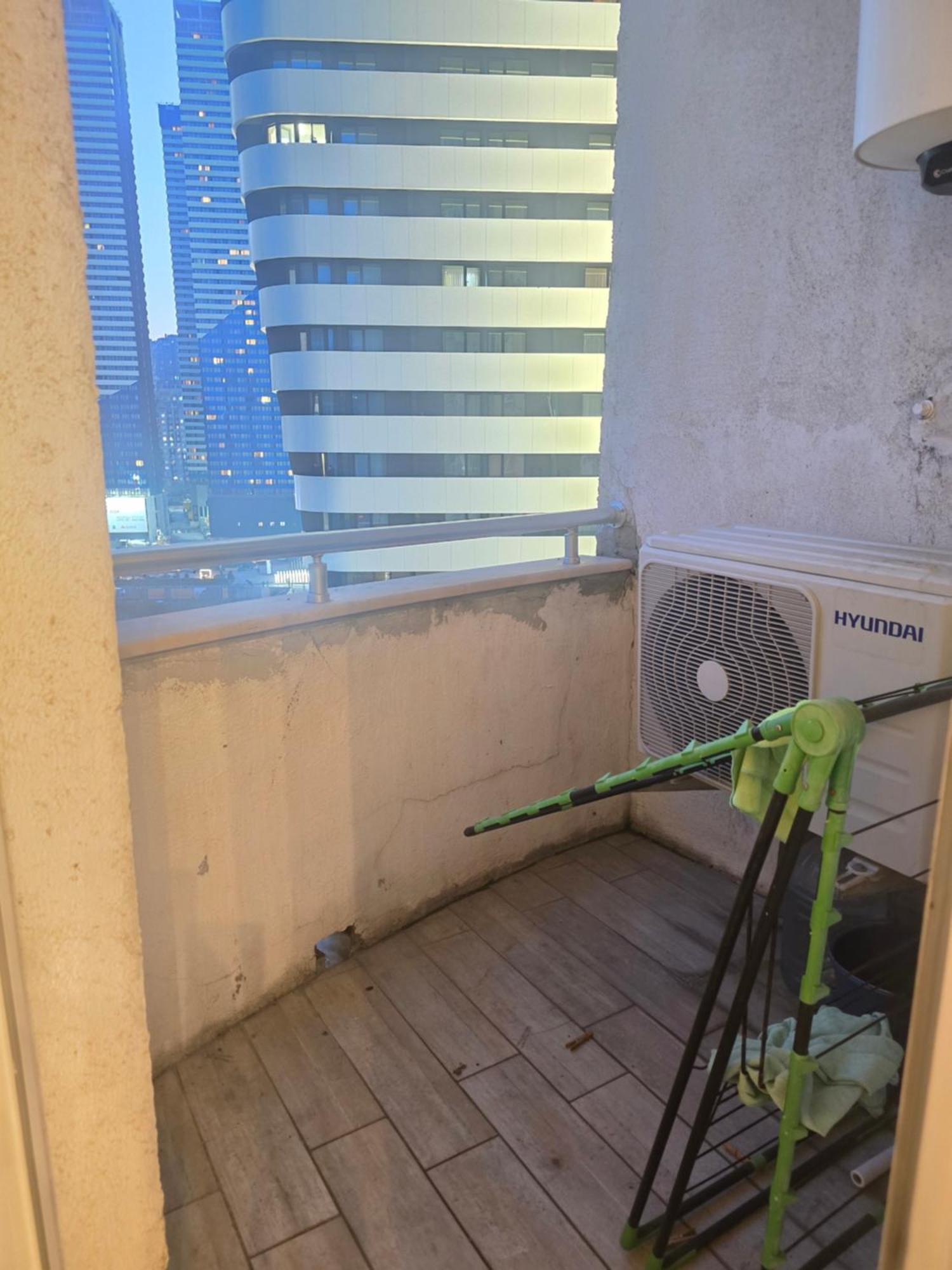 Apartment Roin Batumi Eksteriør bilde