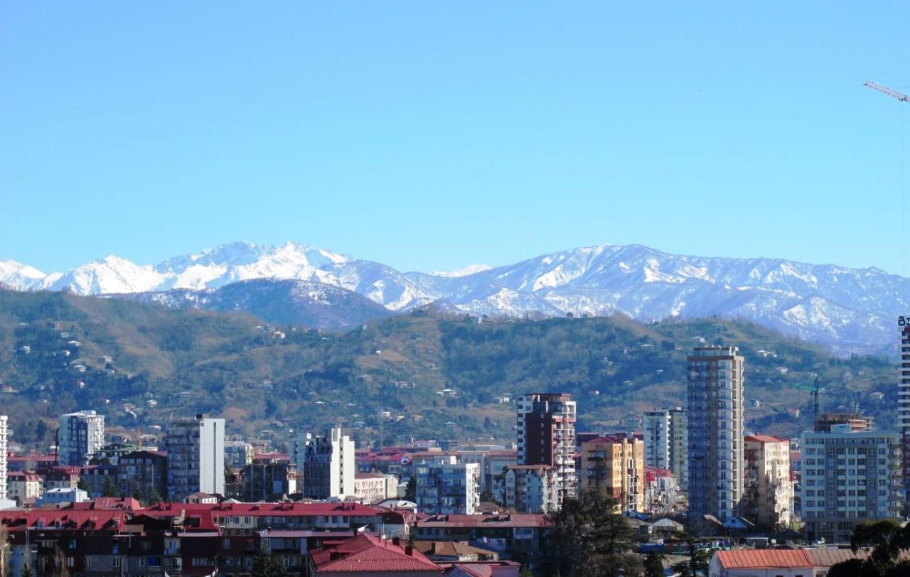 Apartment Roin Batumi Eksteriør bilde